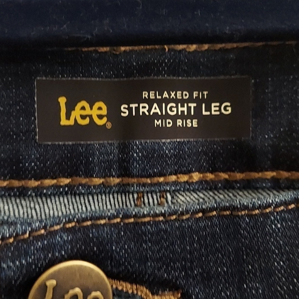 LEE Relaxed Fit Straight Leg Mid Rise Dark Wash Jeans 10L NWT - Picture 3 of 14